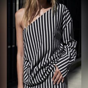 ZARA NWT STRIPED ASYMMETRICAL SHIRT